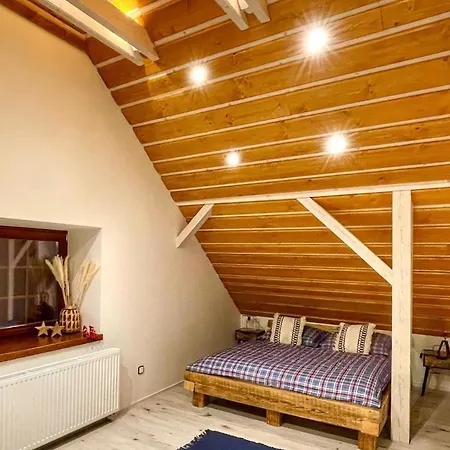Vantova Apartment